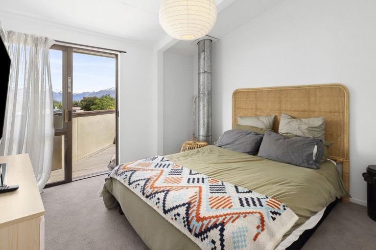 Photo of property in 40 Hunter Crescent, Wanaka, 9305