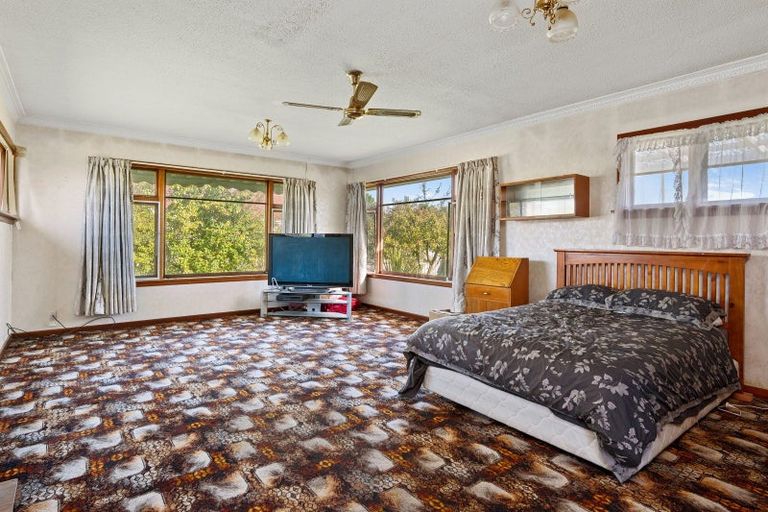 Photo of property in 35b Winters Road, Redwood, Christchurch, 8051