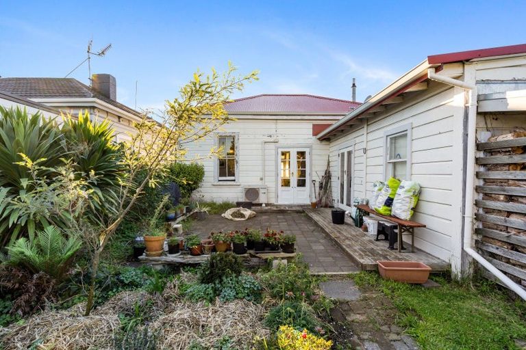 Photo of property in 145 Wellesley Road, Napier South, Napier, 4110