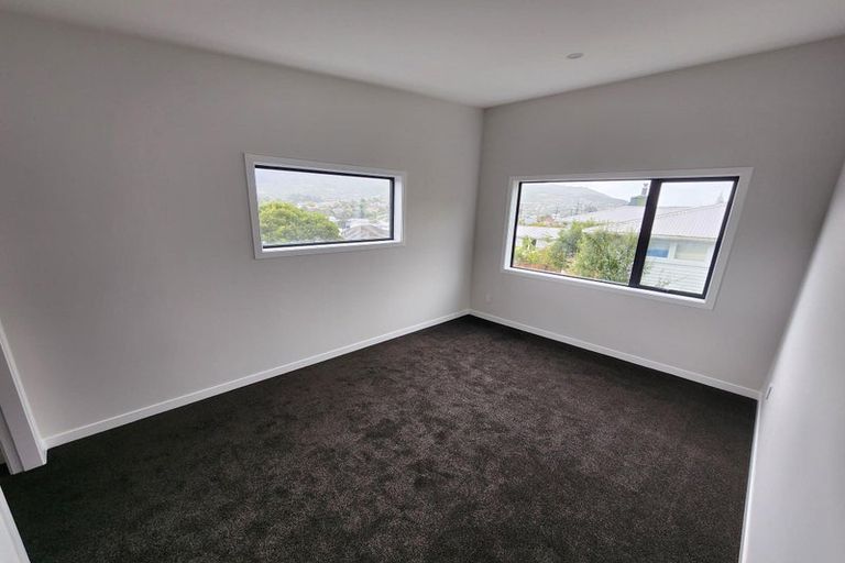 Photo of property in 49 Taylor Terrace, Tawa, Wellington, 5028