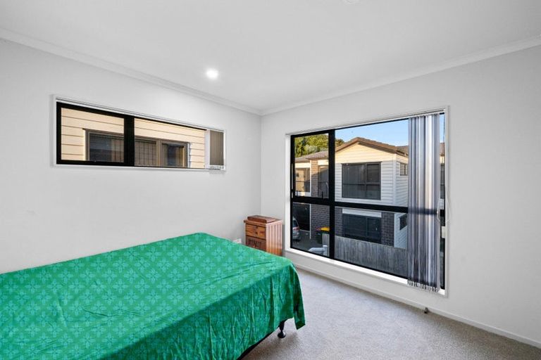 Photo of property in 102a Fitzroy Street, Papatoetoe, Auckland, 2104