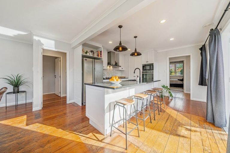 Photo of property in 33 Miro Street, Trentham, Upper Hutt, 5018