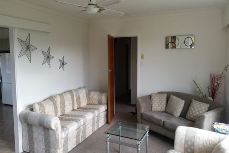 Photo of property in 2 Lotus Lane, Mangere East, Auckland, 2024