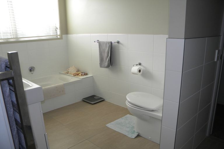 Photo of property in 214 Mandeno Street, Te Awamutu, 3800