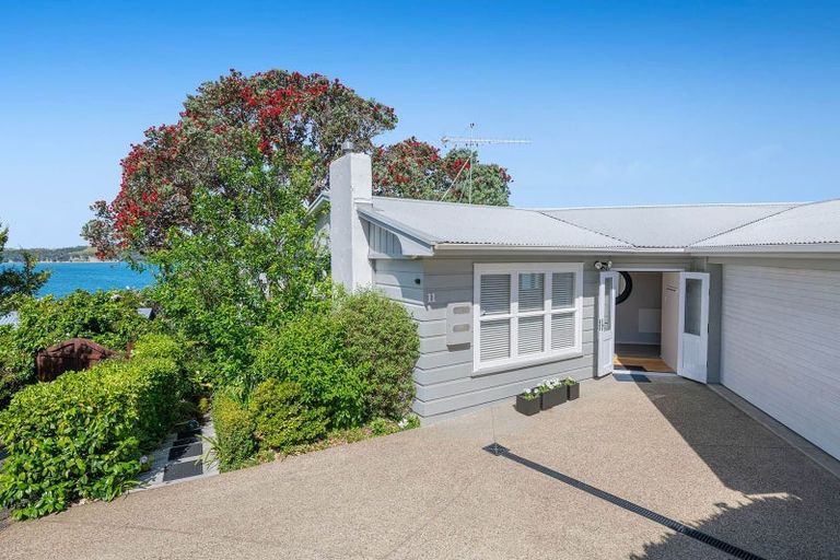 Photo of property in 11 Swann Beach Road, Stanmore Bay, Whangaparaoa, 0932