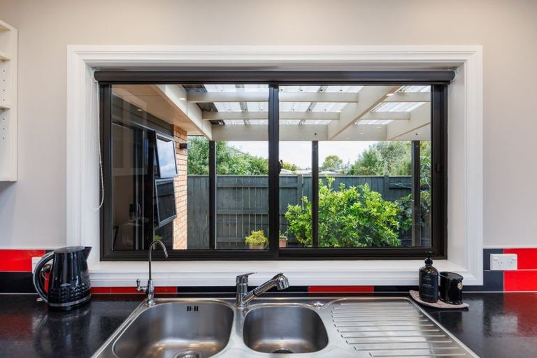 Photo of property in 49 Balrickard Way, Milson, Palmerston North, 4414