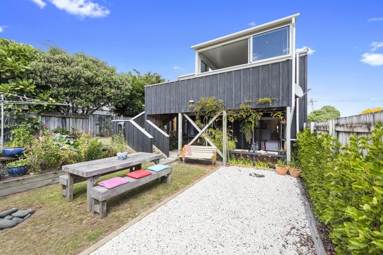 Photo of property in 13a Simpson Road, Papamoa Beach, Papamoa, 3118
