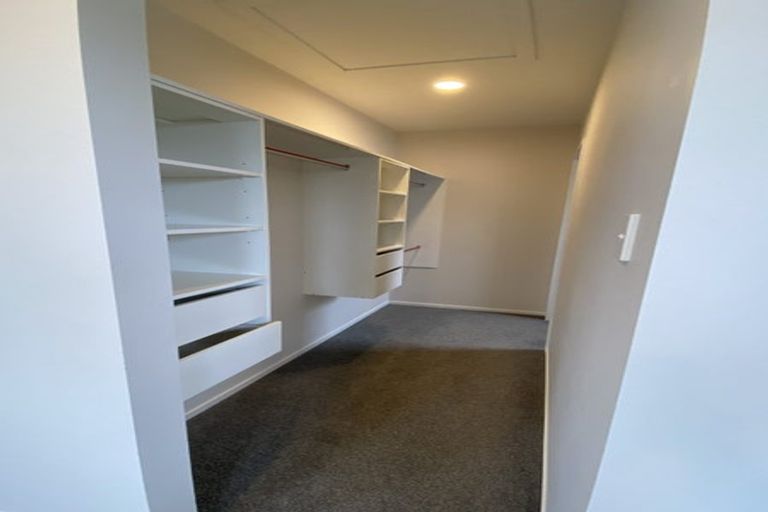 Photo of property in 30 Toanui Road, Hobsonville, Auckland, 0616