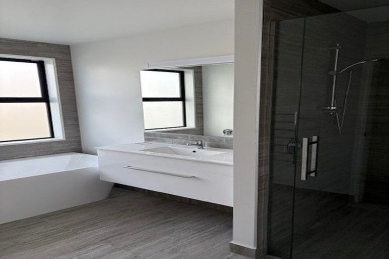 Photo of property in 2 Dynes Road, Rolleston, 7615