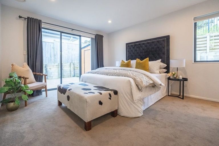 Photo of property in 23 Reserva Crescent, Kumeu, 0810