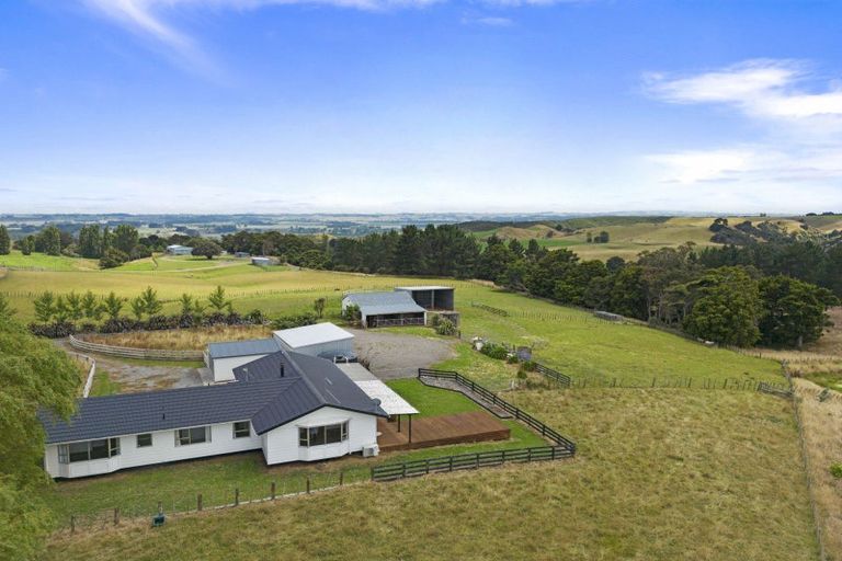 Photo of property in 2346 Makino Road, Halcombe, Feilding, 4779