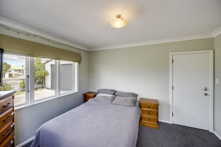 Photo of property in 289 Kennedy Road, Onekawa, Napier, 4110