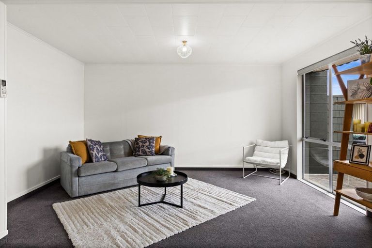 Photo of property in 25 Liverpool Crescent, Tamatea, Napier, 4112