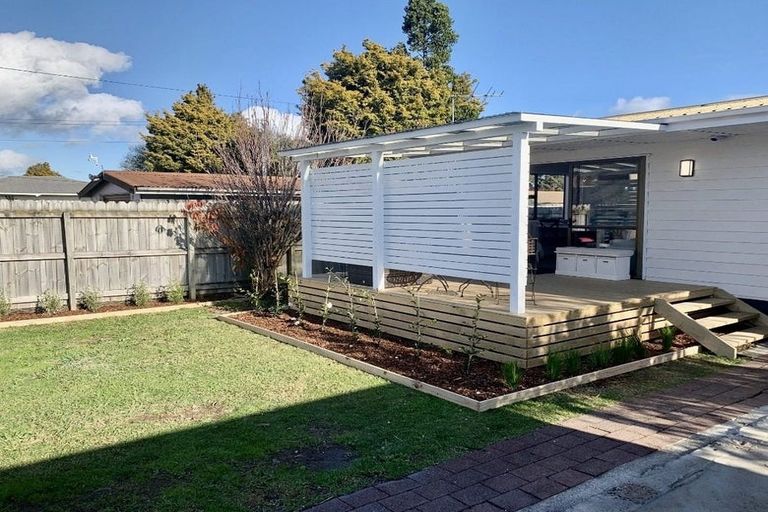 Photo of property in 36a Alma Crescent, Papakura, 2110