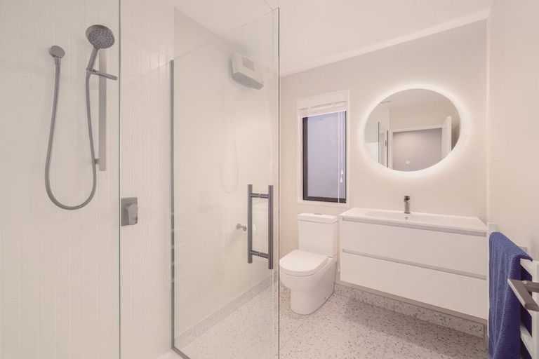 Photo of property in 6b Rawhiti Avenue, New Brighton, Christchurch, 8083