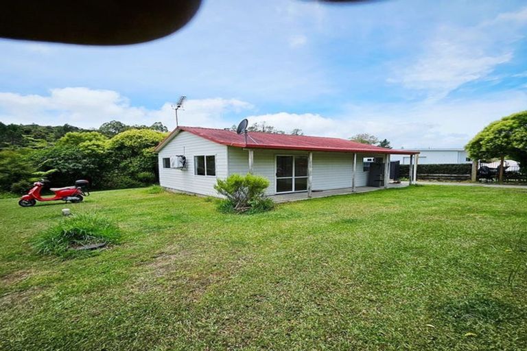 Photo of property in 348 Wainui Road, Wainui, Silverdale, 0992