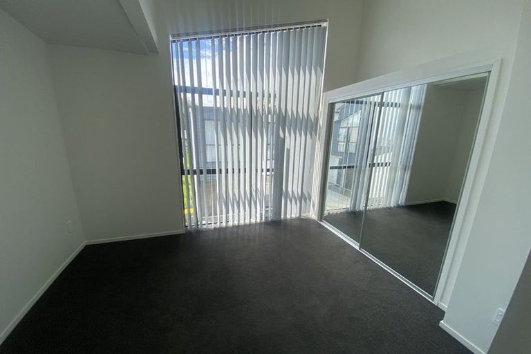 Photo of property in 8 Pasla Close, Papakura, 2110