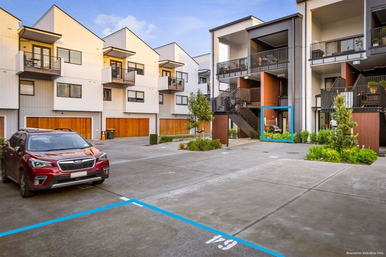 Photo of property in 64 Rangihina Road, Hobsonville, Auckland, 0616