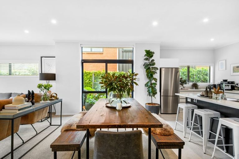 Photo of property in 5 Mapou Road, Hobsonville, Auckland, 0616