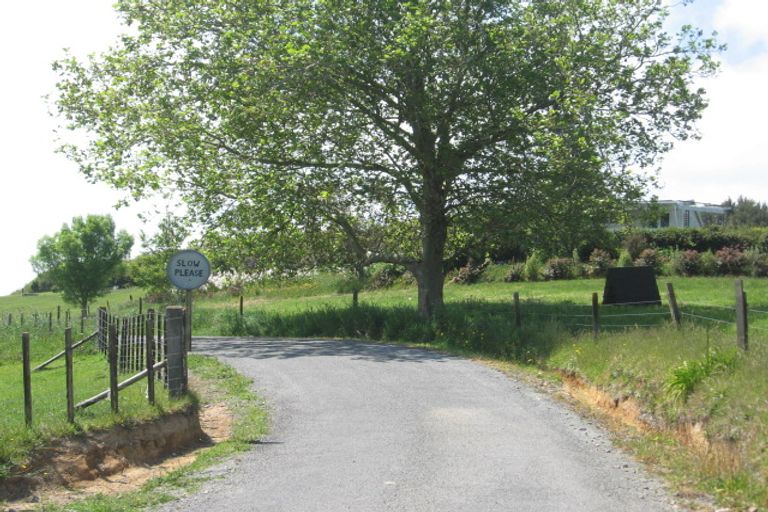 Photo of property in 83d Odey Road, Whakamarama, 3179