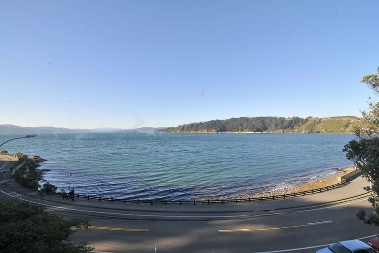Photo of property in 136u4 Evans Bay Parade, Roseneath, Wellington, 6021