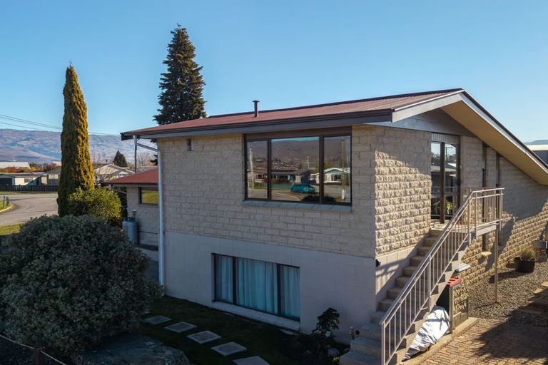 Photo of property in 13 Winston Place, Alexandra, 9320