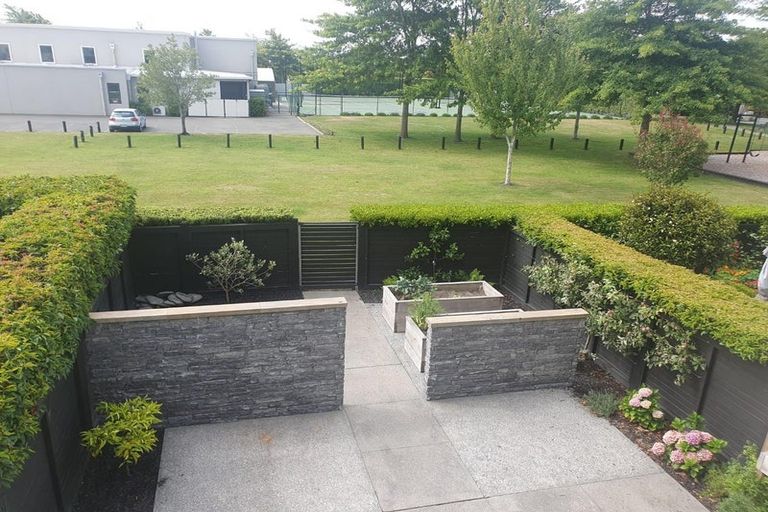 Photo of property in 38 Country Club Terrace, Northwood, Christchurch, 8051