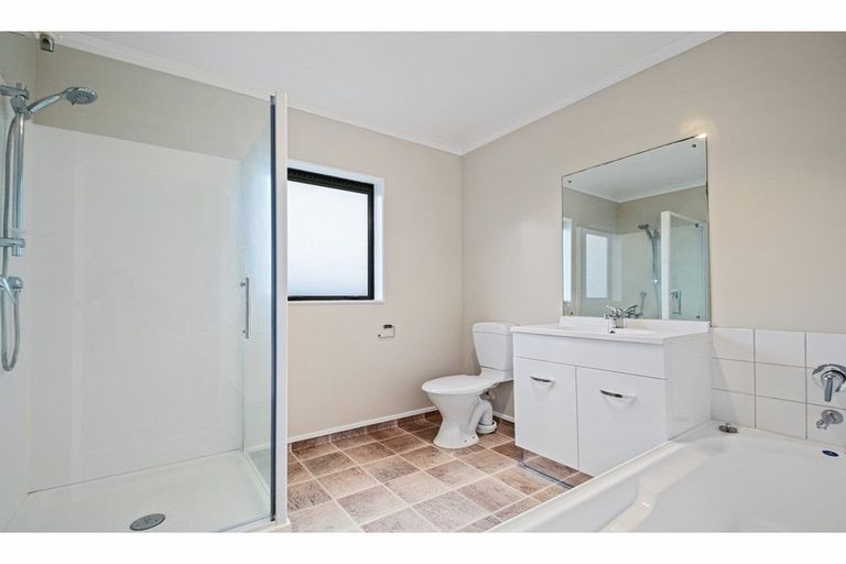 Photo of property in 211 Metcalfe Road, Ranui, Auckland, 0612