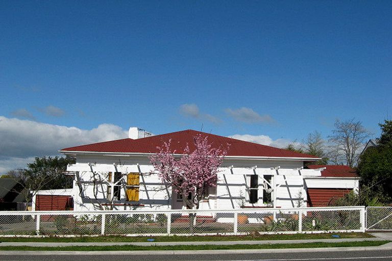 Photo of property in 5 Wallace Road, Waipukurau, 4200