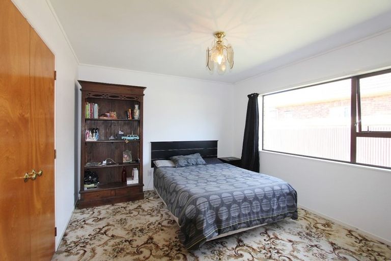 Photo of property in 1/27 Avis Avenue, Papatoetoe, Auckland, 2025