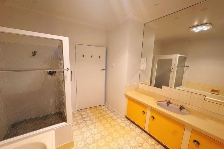 Photo of property in 10 Johnsview Terrace, Hillcrest, Hamilton, 3216