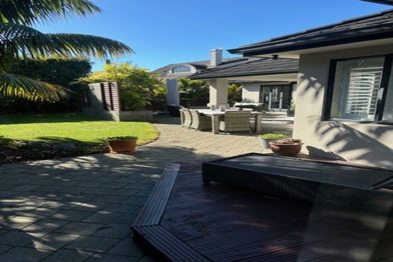 Photo of property in 72 Sovereign Drive, Papamoa Beach, Papamoa, 3118