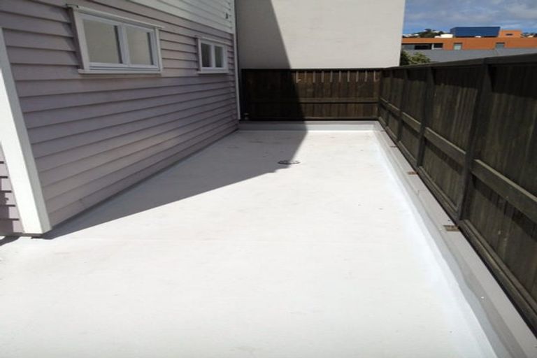 Photo of property in Budget Car Rental, 10/81 Ghuznee Street, Te Aro, Wellington, 6011