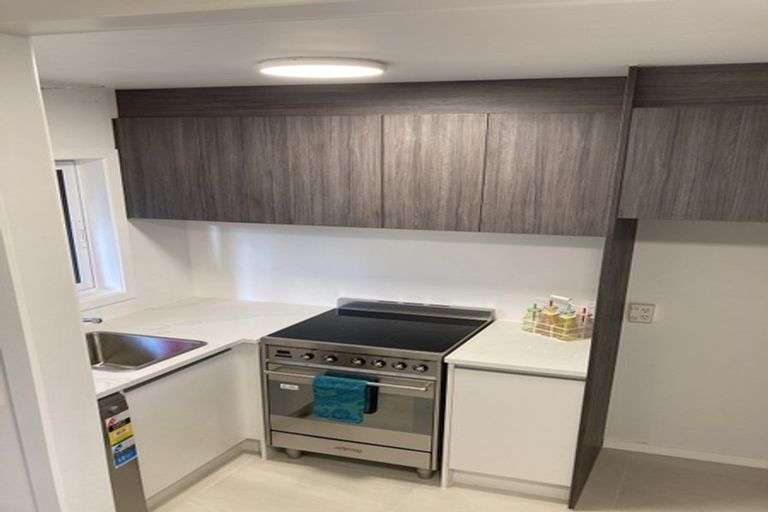 Photo of property in 5/72 Kitchener Road, Milford, Auckland, 0620