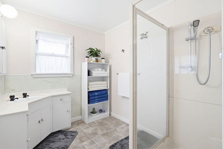 Photo of property in 9 Churchill Avenue, Te Aroha, 3320