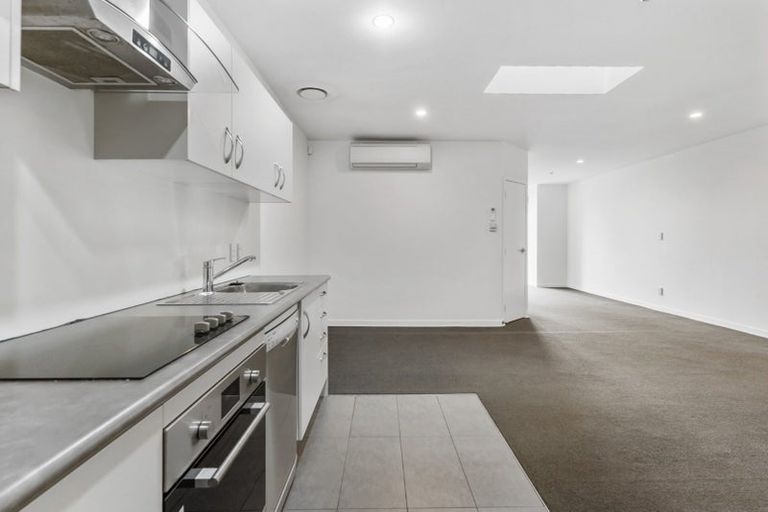 Photo of property in 4/107 Great South Road, Papakura, 2110