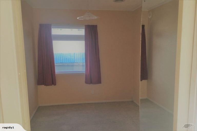 Photo of property in 78 Todman Street, Brooklyn, Wellington, 6021