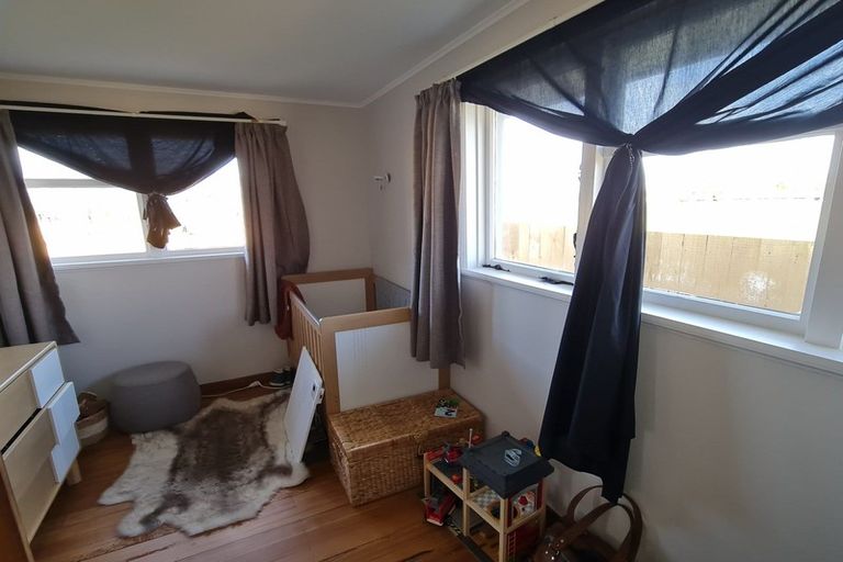 Photo of property in 12 Bentham Street, Westport, 7825