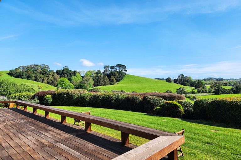 Photo of property in 251 Brookby Road, Brookby, Manurewa, 2576