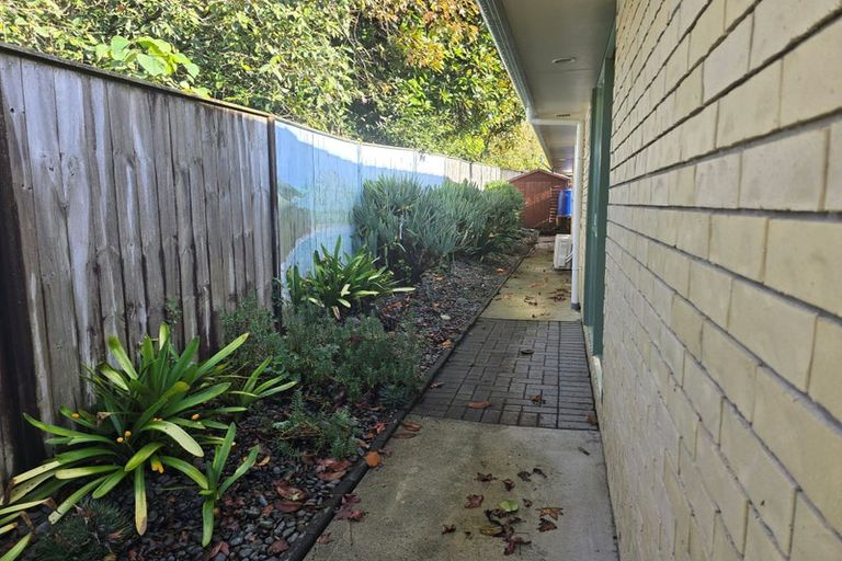 Photo of property in 31 Ambury Road, Mangere Bridge, Auckland, 2022