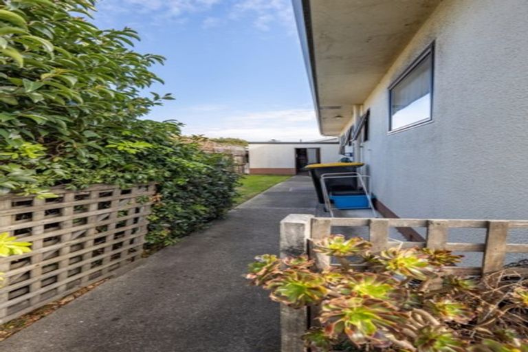 Photo of property in 5 Ngaio Street, Stoke, Nelson, 7011