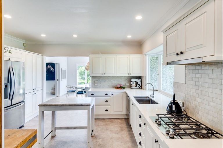 Photo of property in 121 Lane Road, Havelock North, 4130