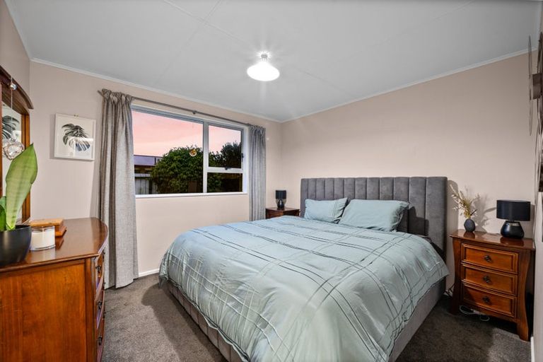 Photo of property in 86 Dunbeath Crescent, Kew, Invercargill, 9812