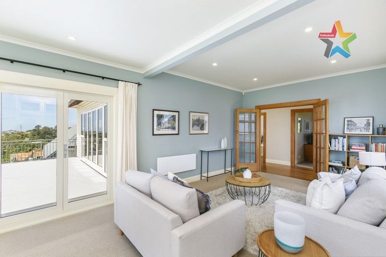 Photo of property in 43 Ponsonby Road, Karori, Wellington, 6012