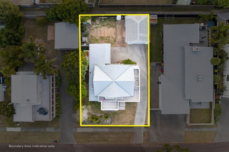 Photo of property in 10 Vista Paku, Pauanui, Hikuai, 3579