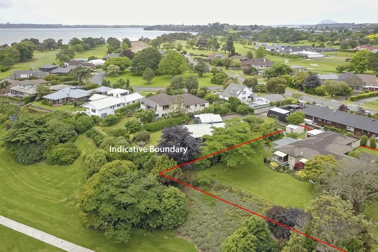Photo of property in 35 Links View Drive, Omokoroa, 3114