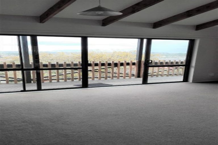 Photo of property in 69 Kotare Street, Waikanae, 5036