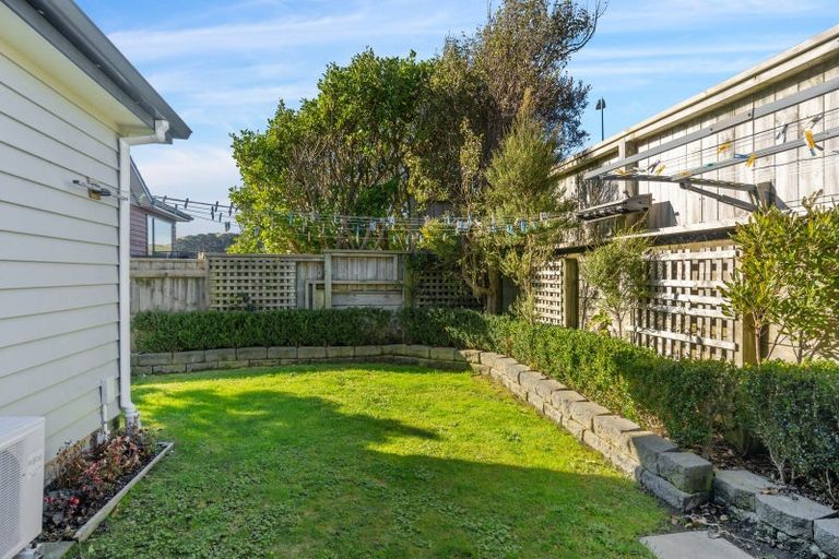 Photo of property in 69 Saint Ives Drive, Camborne, Porirua, 5026