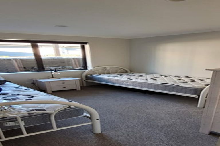 Photo of property in 49 Ainslee Street, Highlands Park, New Plymouth, 4312