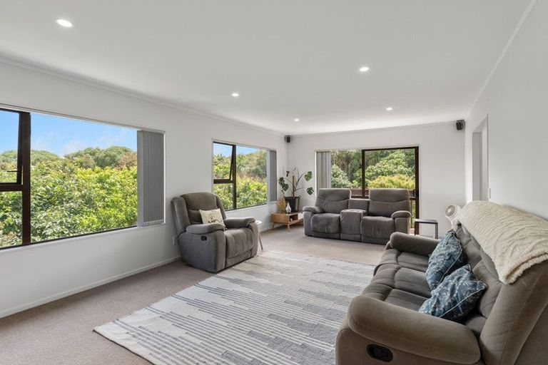 Photo of property in 24 Saint James Court, Paraparaumu, 5032